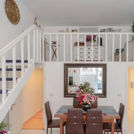 My In The Center Roma