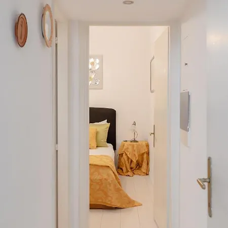 My In The Center * Roma